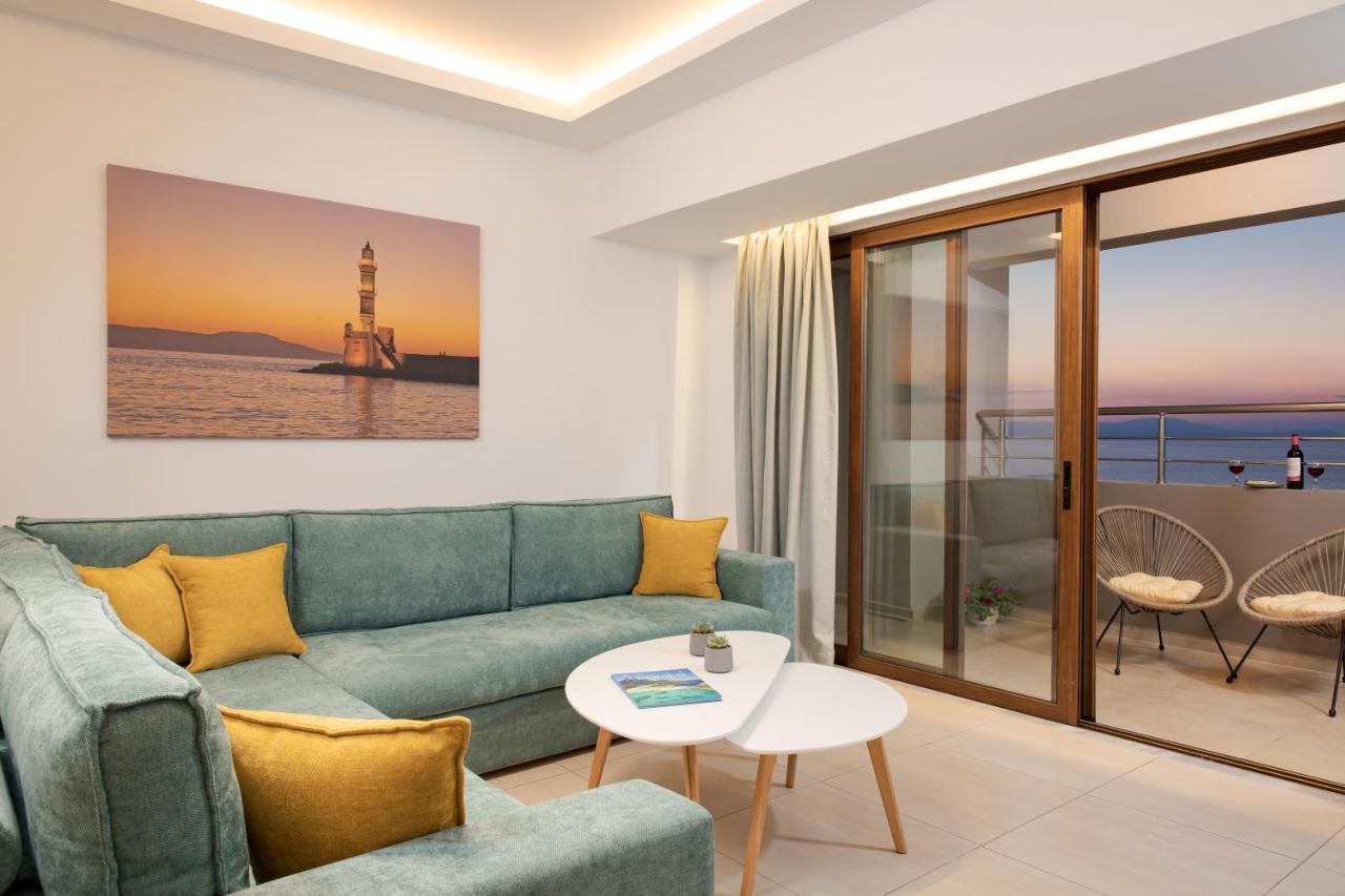 Overview Chania With Sea View And Amazing Sunset Exterior photo