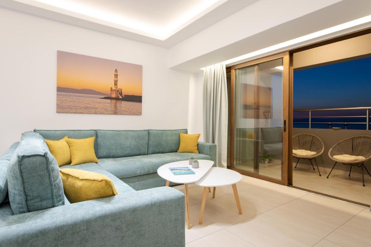 Overview Chania With Sea View And Amazing Sunset Exterior photo
